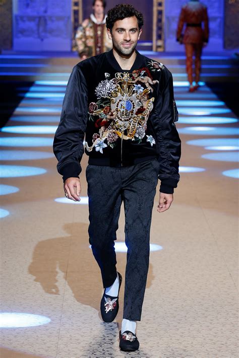 Dolce & Gabbana Fall 2018 Menswear Collection 